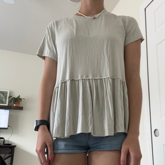 Urban Outfitters Tops - Urban Outfitters Flowy Top